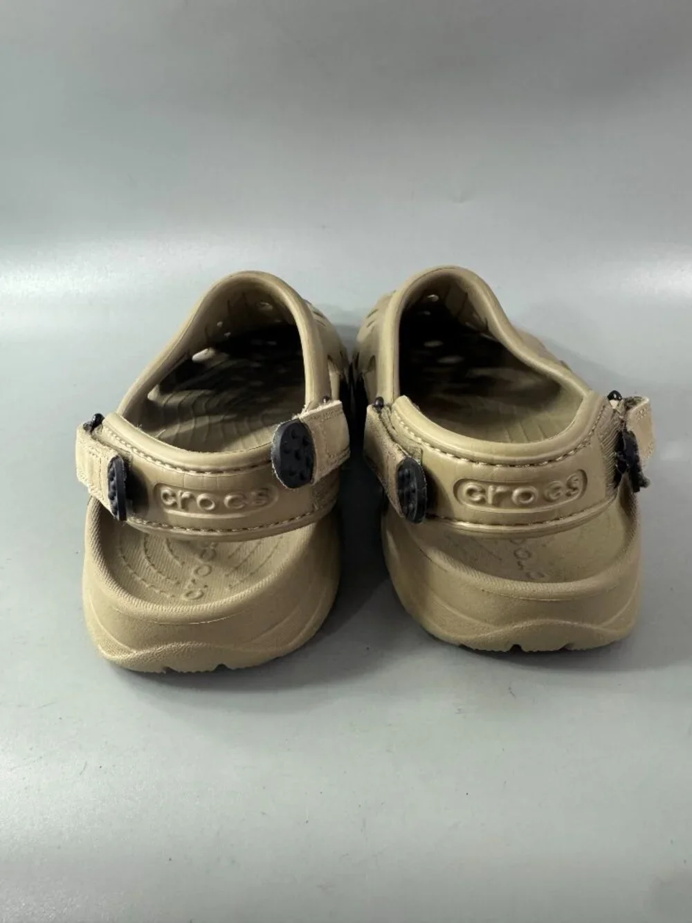 NWOT Crocs Men's Swiftwater Clog Sandal, Size 8